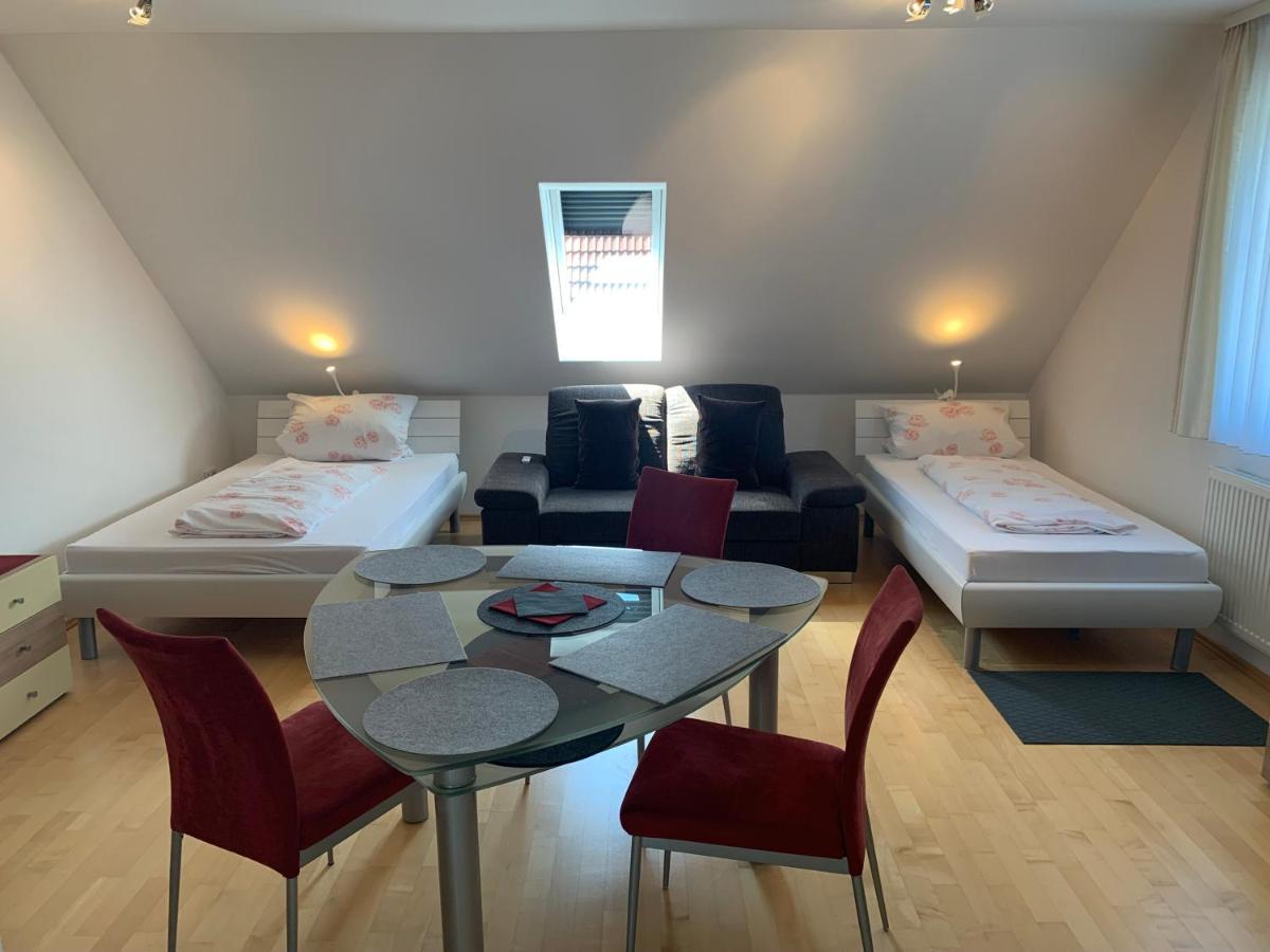 Ferienwohnung Schmitt Лауф-ан-дер-Пегниц Экстерьер фото